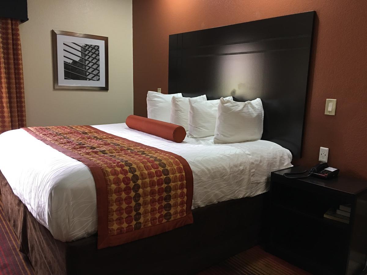 America'S Best Value Inn & Suites-קלינטון מראה חיצוני תמונה
