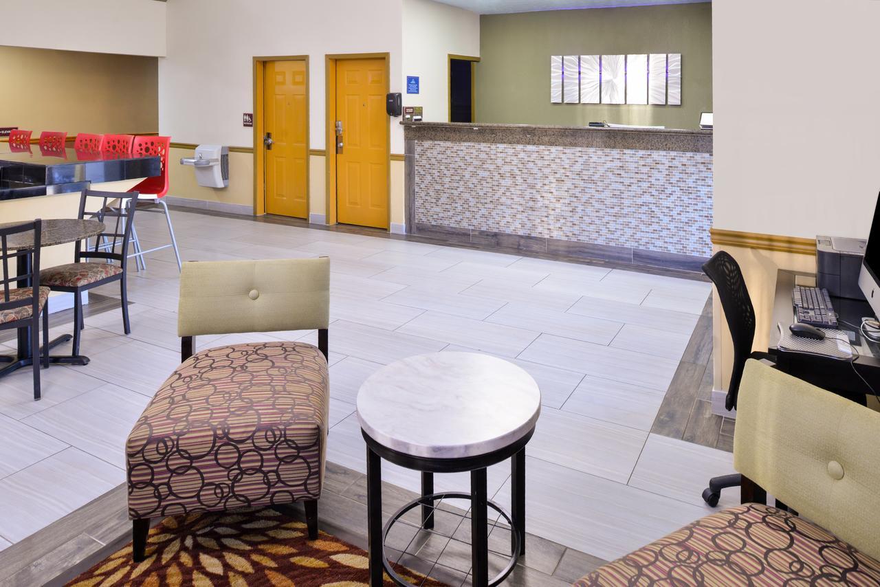 America'S Best Value Inn & Suites-קלינטון מראה חיצוני תמונה