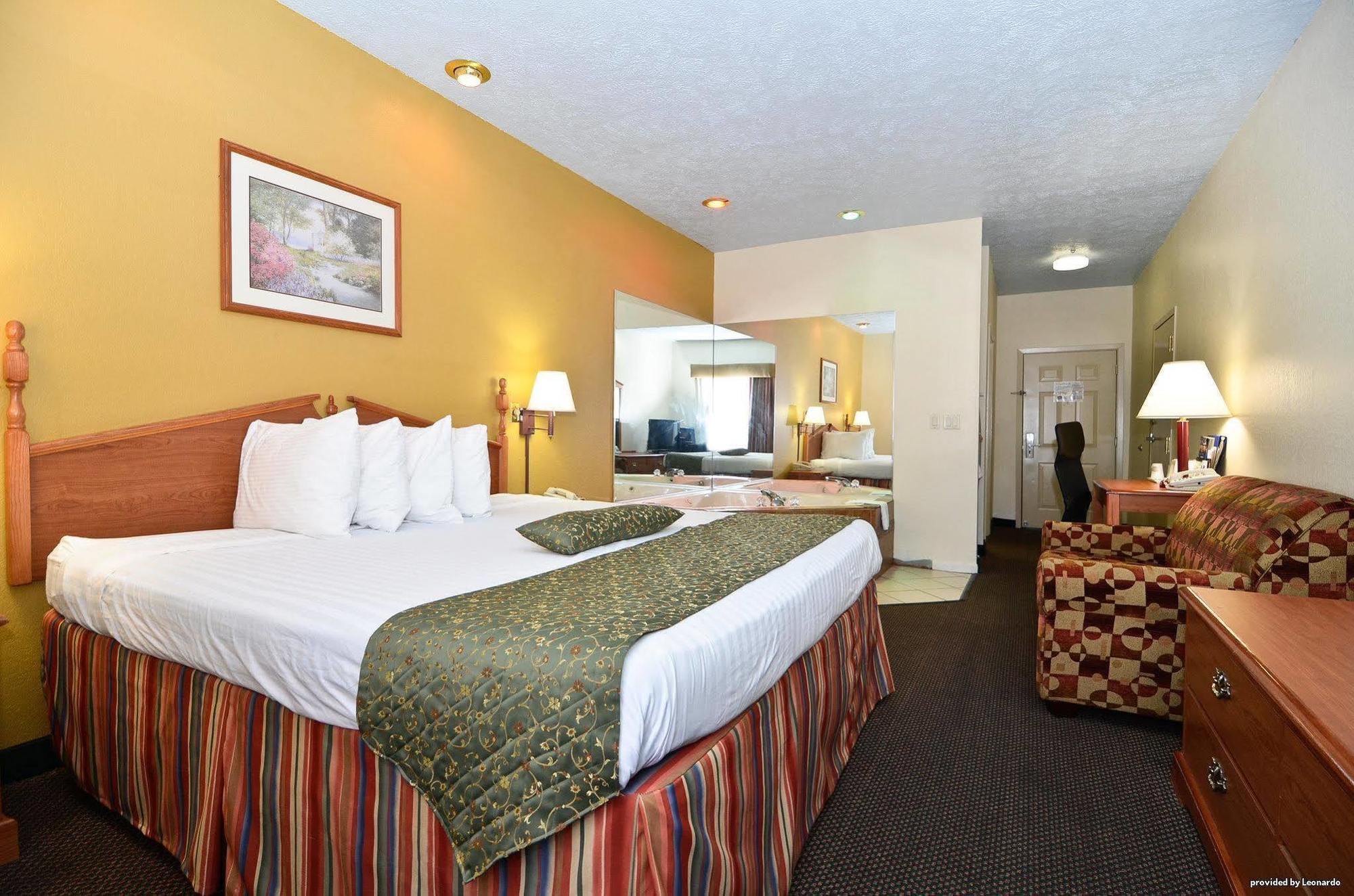 America'S Best Value Inn & Suites-קלינטון מראה חיצוני תמונה